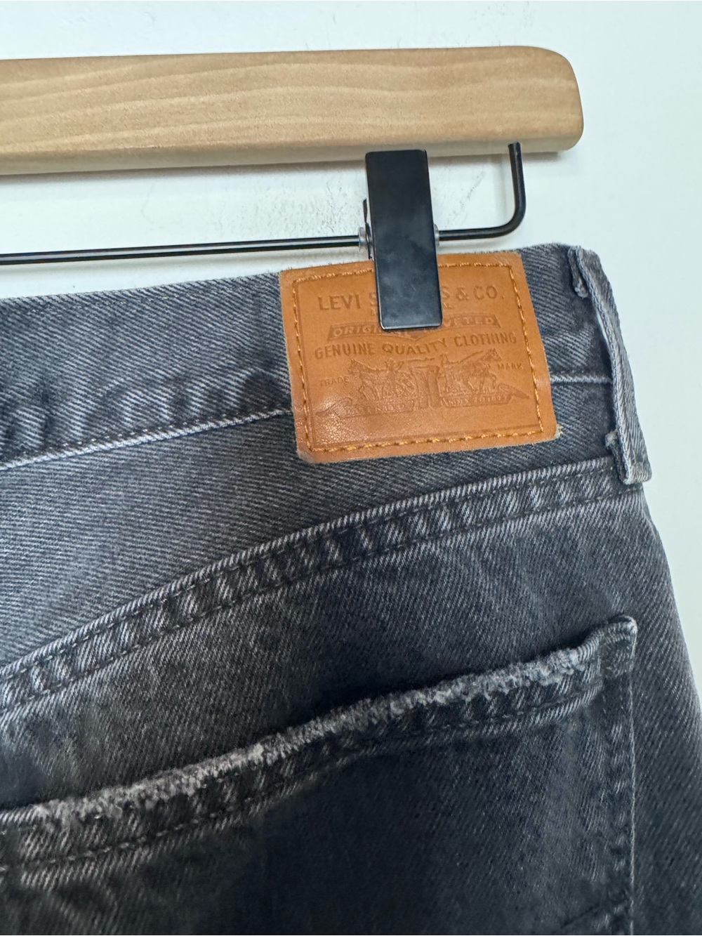 Levi’s Premium Middy Bootcut Ankle Jeans Play My Game Black Size 29 x 27 - Picture 6 of 8